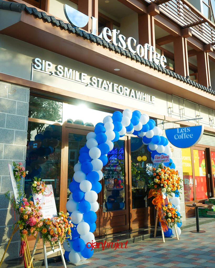Grand Opening Let's Coffee Vietnam​ 1
