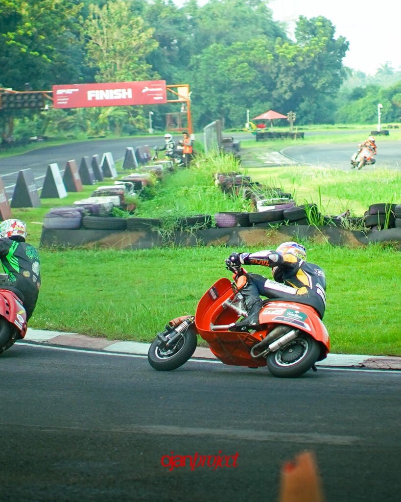 Vespa Racing Event in Sentul​ 6